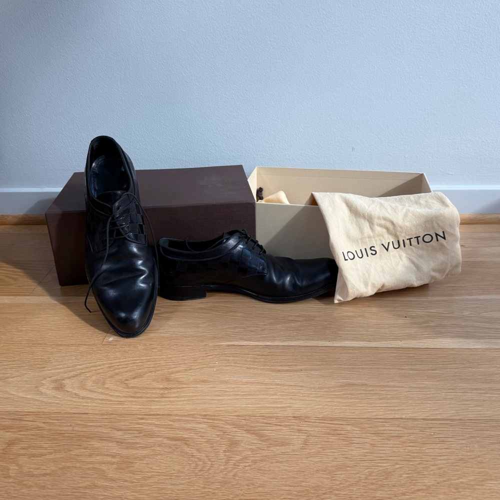 Louis Vuitton Men's Black Leather Lace Up Derby Dress Shoes Size 9